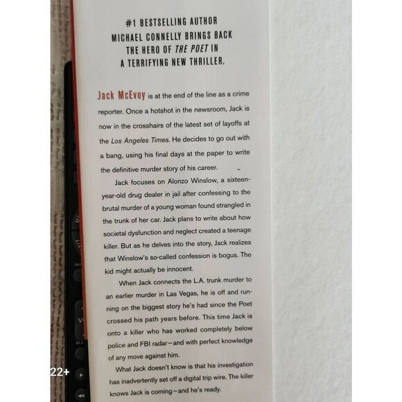 Michael Connelly mystery novel 'The Scarecrow' Hardback book - Picture 2 of 7